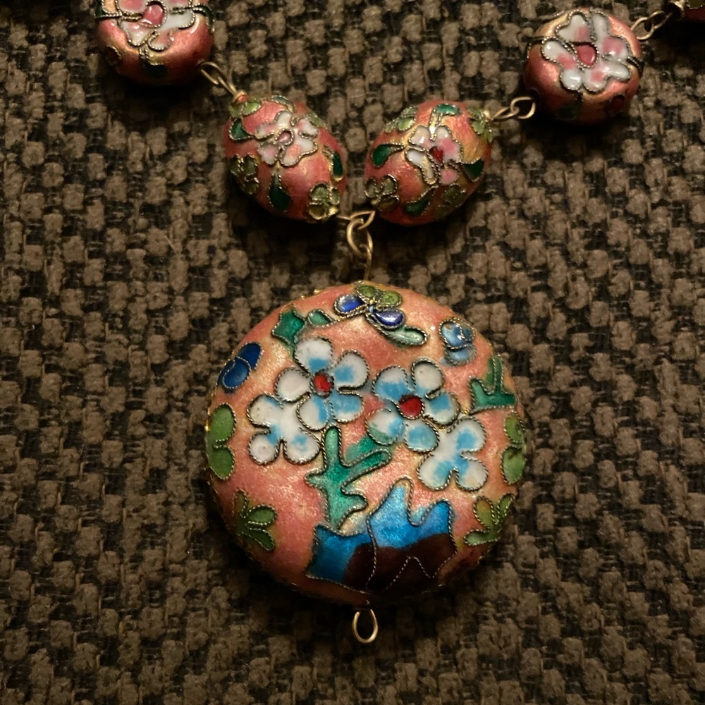 HP Pink Cloisonne Flower Necklace Cherry Blossoms 18โ - Picture 7 of 7